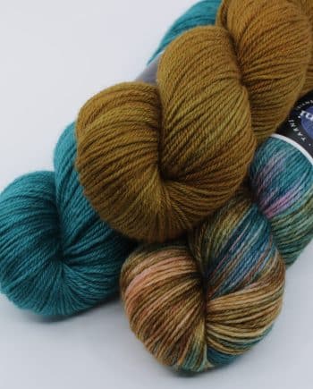 Lancelot DK base. 100% BFL (Bluefaced Leicester). - Multicolored  