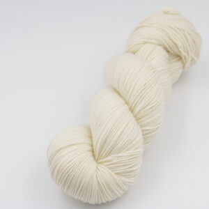 Merlin, Merino wool and nylon. colour : Ecru