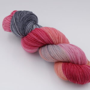 Merlin, Laine mérinos et nylon. couleur gris, rose et orange et. coloris : Jump