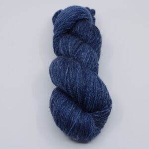 Collection alina, base Mérinos et lin colris printemps été. Bleu, coloris: Alba