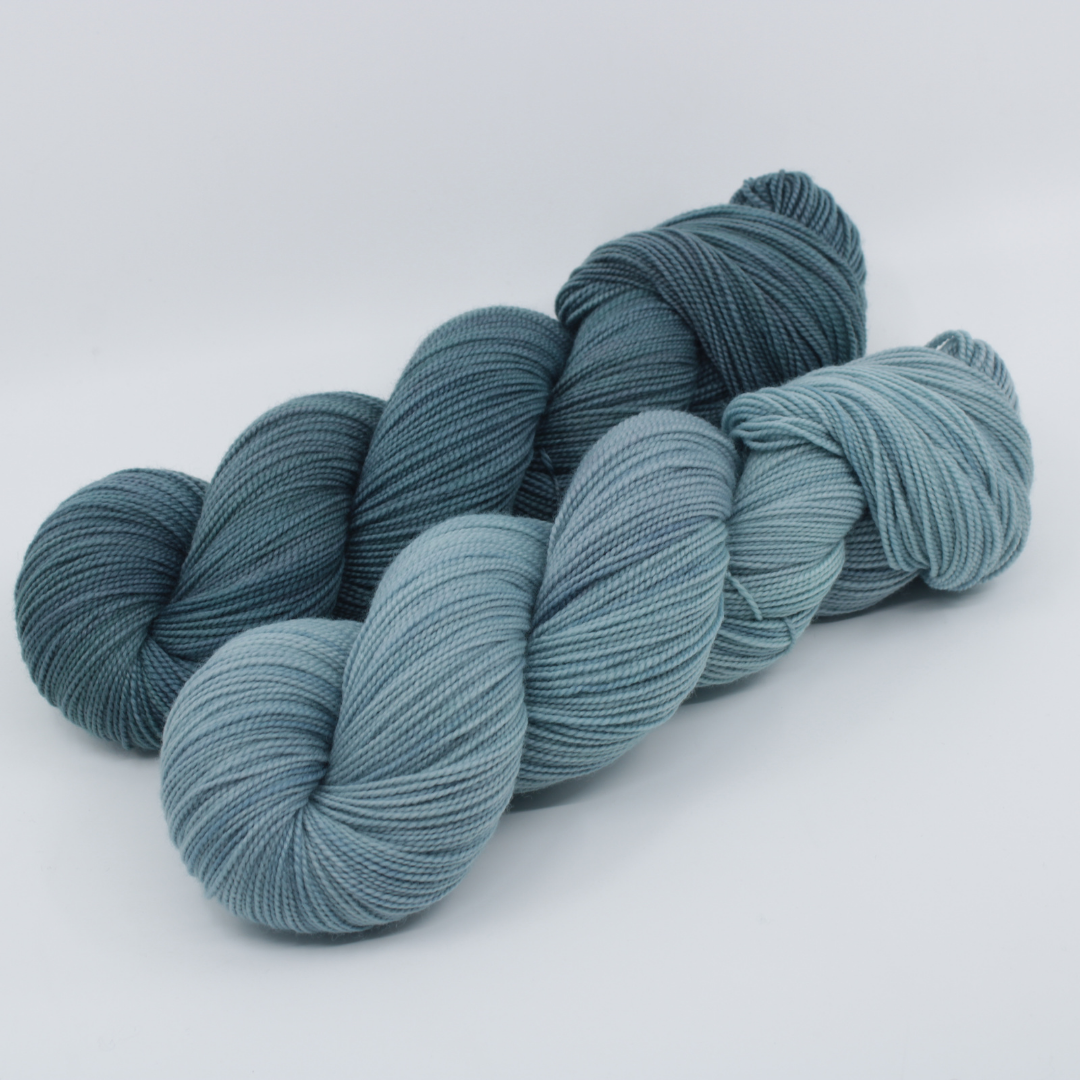 Kit de tricot - Cirrus par Natasja Hornby – Image 3